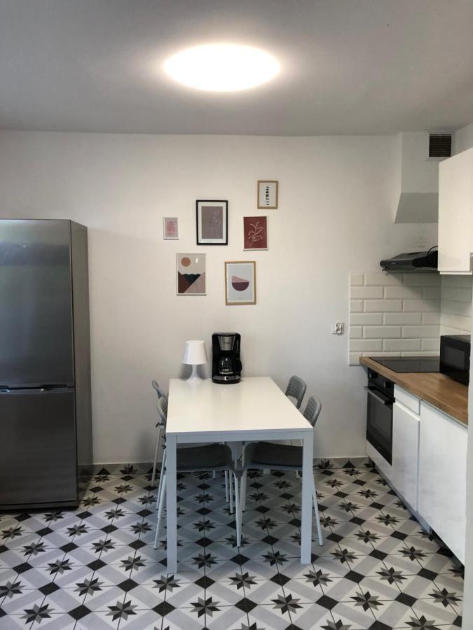 Guest house Paderewskiego 5 *